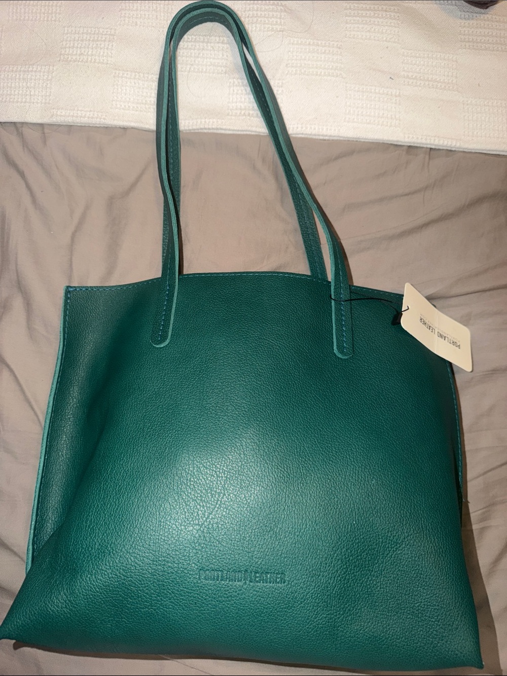 NWT Portland Leather Medium August Tote in Sea Glass